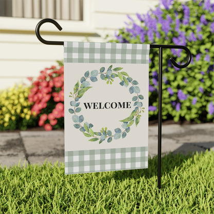 Welcome Wreath Garden Flag — Green Gingham Outdoor Welcome Banner